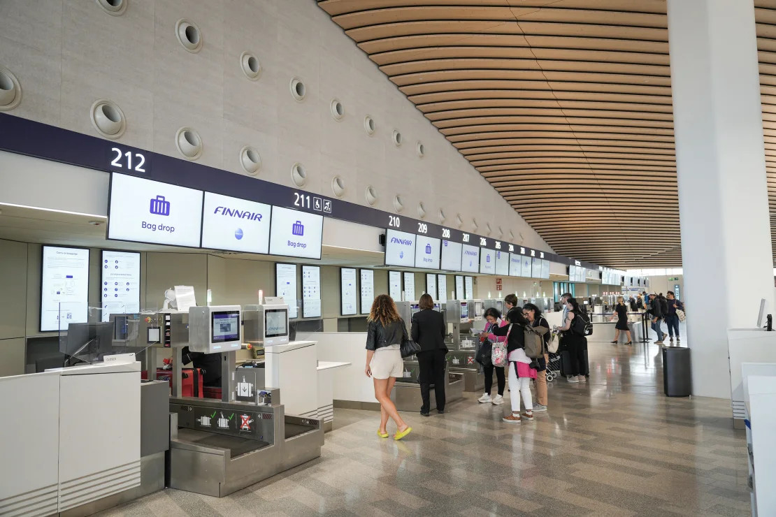 Passengers Volunteering for Weigh-Ins before Boarding: A New Norm in Air Travel?